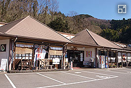 地域の情報発信にも一役（トンネルの駅）